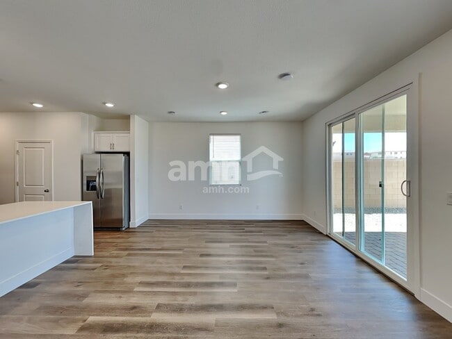 Photo - 11153 Magallanes St