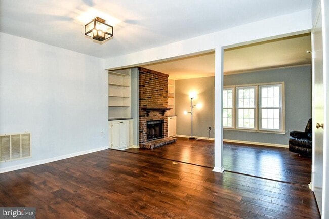 Photo - 10451 Malone Ct