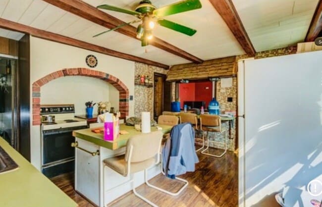 Photo - 205 W Fulton St Unit 2nd Floor