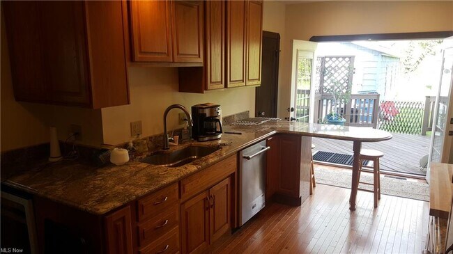 Photo - 44 Beech St