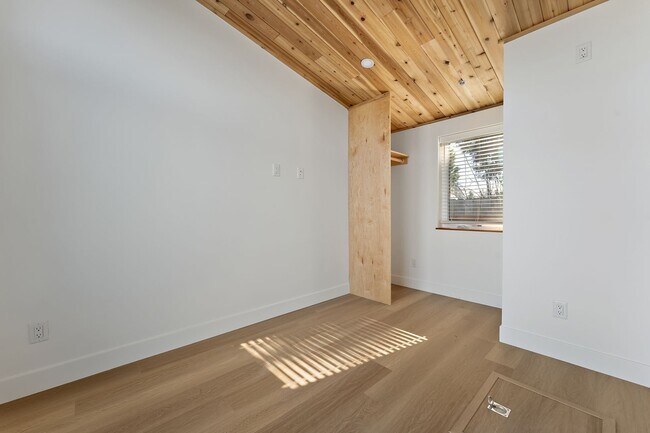 Photo - Morris Street Commons Modualr Living! 2/1 55+ Community Living!