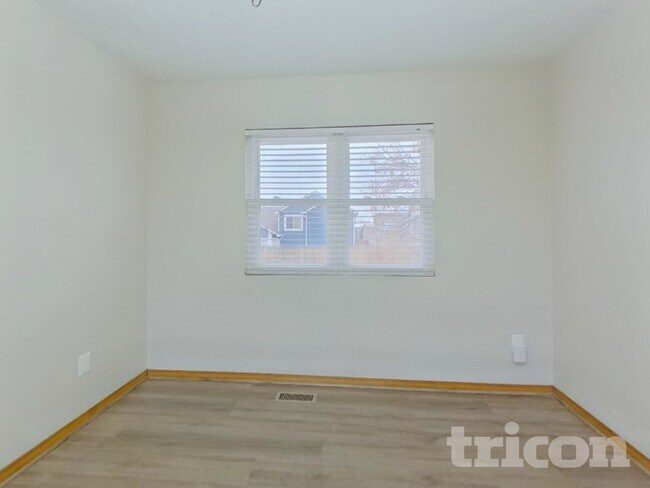 Photo - 7910 Camfield Cir