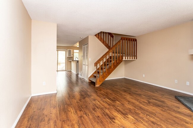 Photo - 6853 Mountain Top Ln
