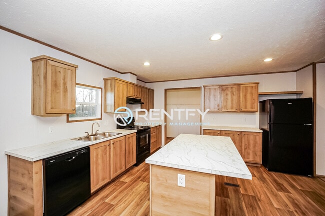 Photo - 174 Trivette Rd