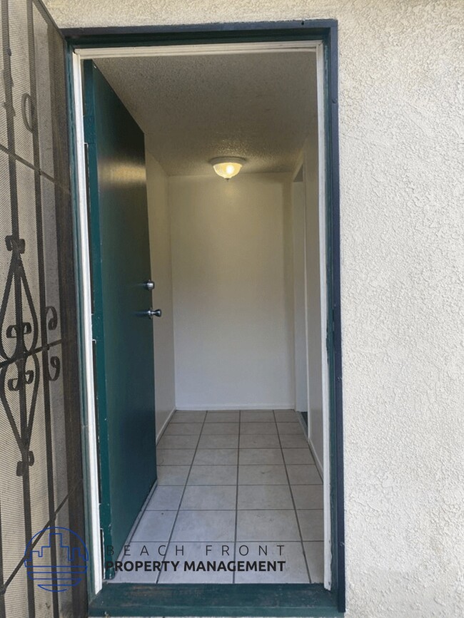 Photo - 12603-12609 Eucalyptus Ave