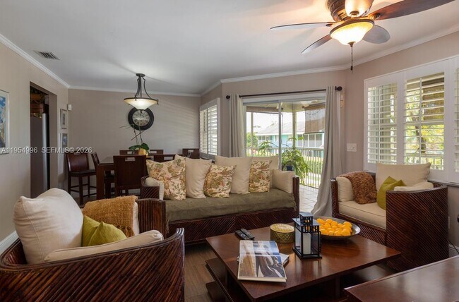 Photo - 2018 SE 27th Dr Unidad 201-C