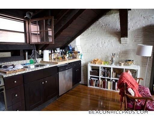 Photo - 2 Champney Pl Unidad 3