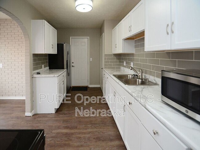 Photo - 3339 N 53rd St