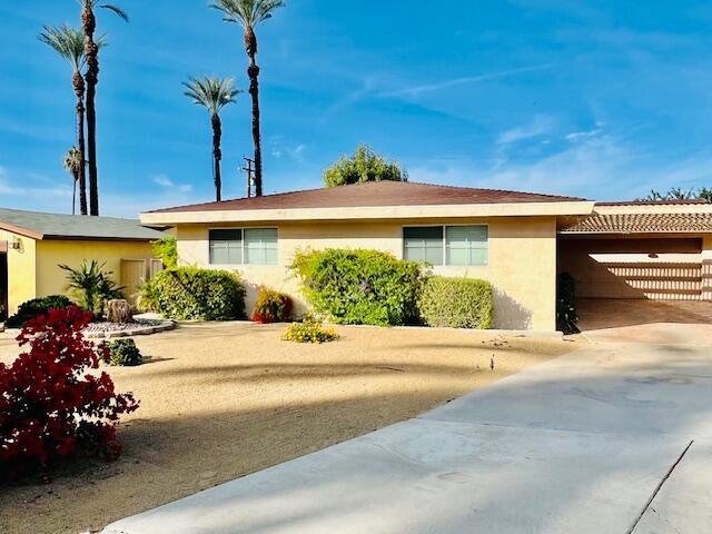 Building Photo - 73410 Royal Palm Dr