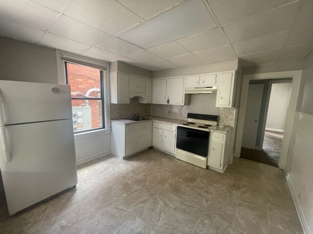 Photo - 2434 S 18th St Unidad 1