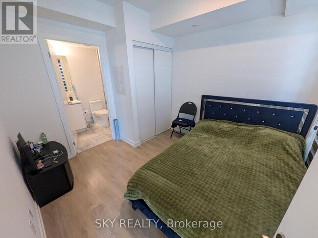 Photo - 1100 Sheppard Ave W Unité 730