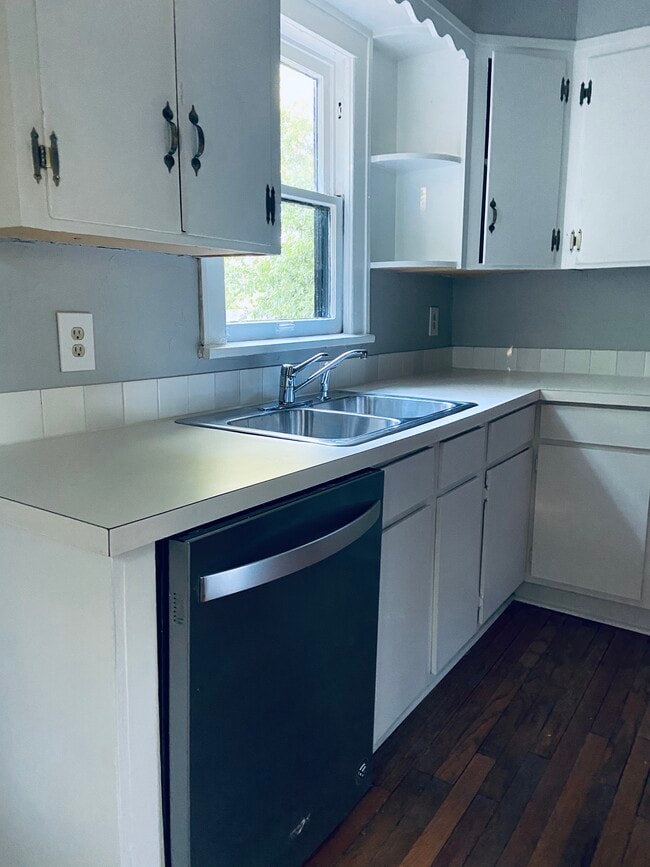 Photo - 517 NW 26th St