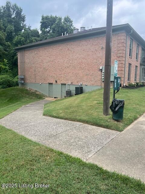 Photo - 416 Highwood Dr