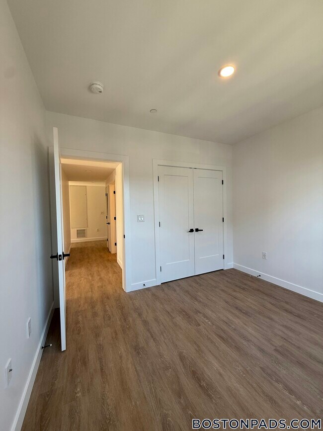 Photo - 199 Gardner St Unit 303