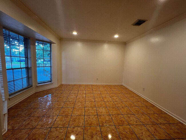 Photo - 3 Bedroom 2.5 Bath Modern Condo Living: S...