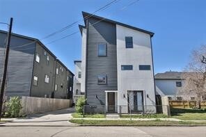 Building Photo - 611 Sydnor St Rental
