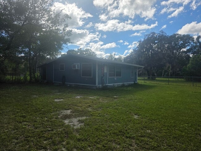 Photo - Adorable 2 bedroom 1 Bathroom House