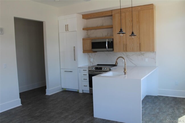 Photo - 331 E Main St Unit 204