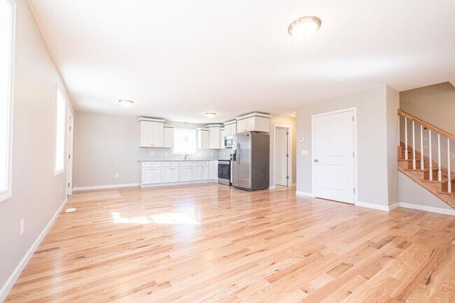 Photo - 49 Katharine St Unidad - L