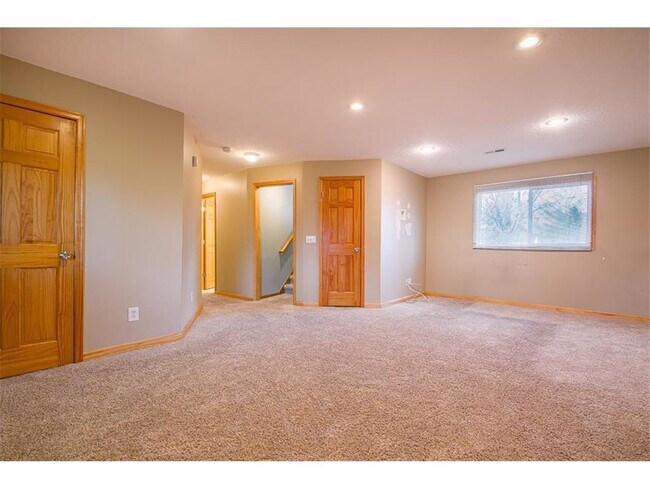 Photo - Champlin House