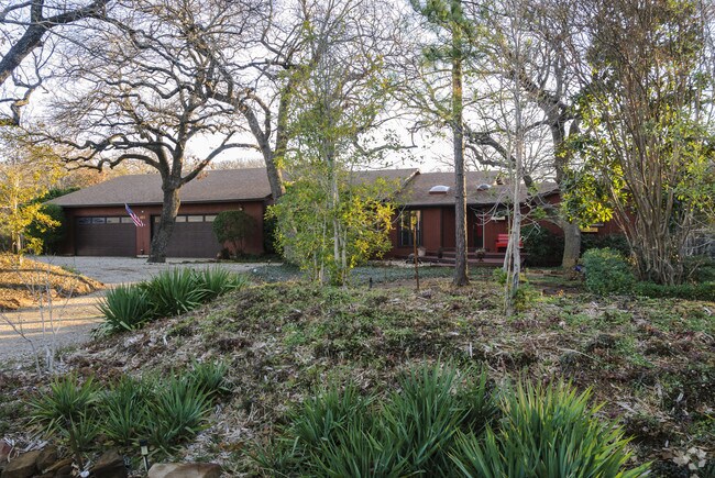 Photo - 401 S Shady Shores Rd