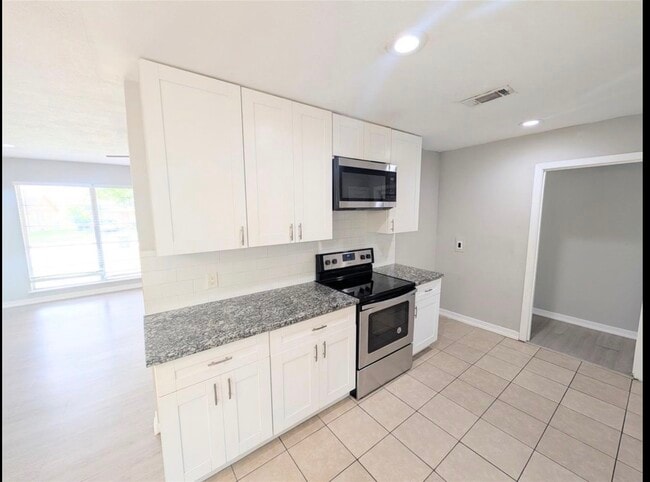 2819 Dragonwick Dr