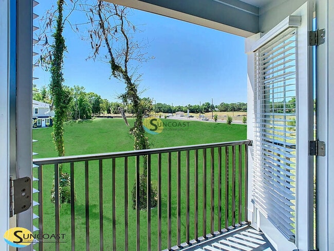 Building Photo - 3821 SW 43rd Ct Rental