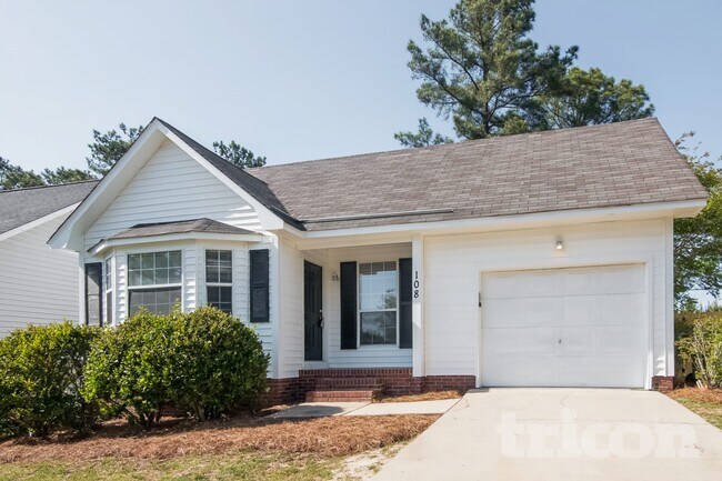 Photo - 108 Quinton Ln