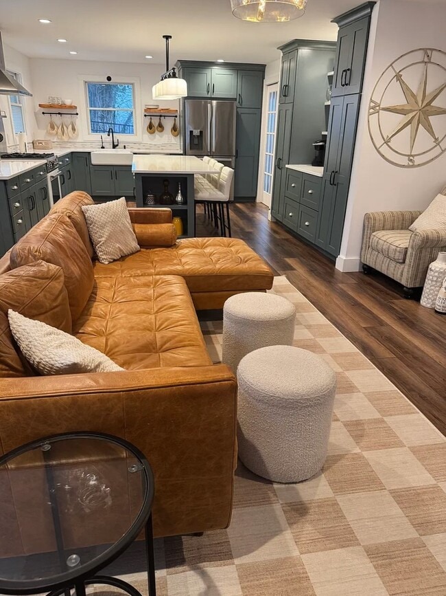 Photo - 30 Knoll Top Rd