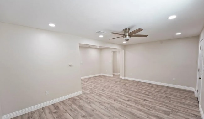 Photo - 3619 L St Unidad Front House