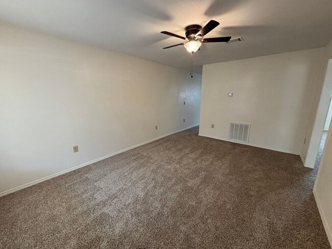 Photo - 1815 S Erie, Apt 1-4 Unit 1815 S Erie, Apt 2