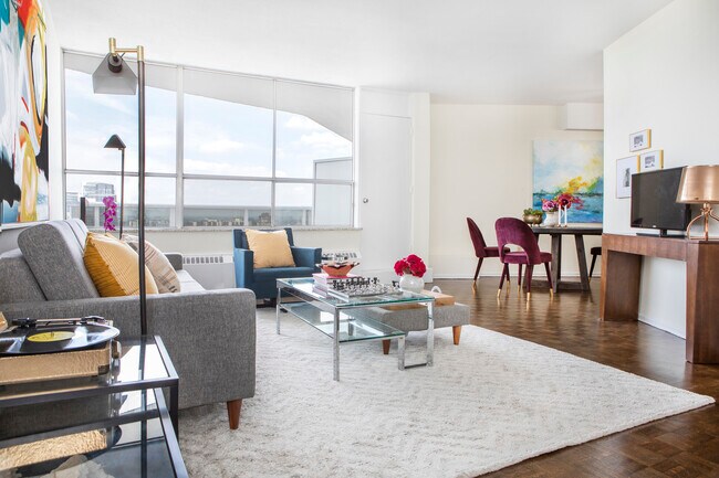 Photo - Graydon Hall