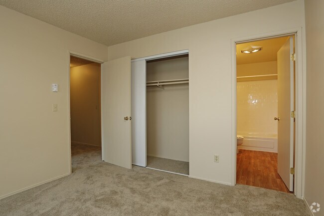 Bedroom - Two Bedroom - Beaver Creek