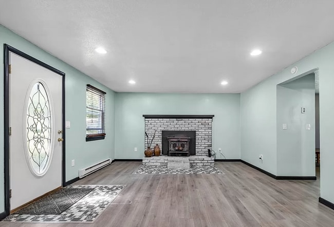 Photo - 5270 Cornell Blvd