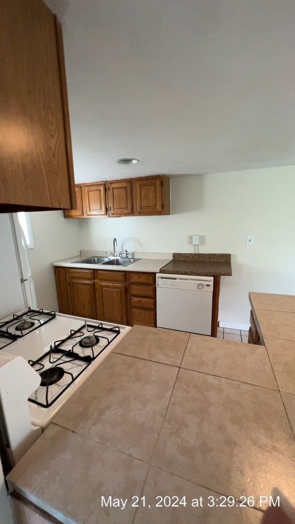 541 Stewart St Unit 1