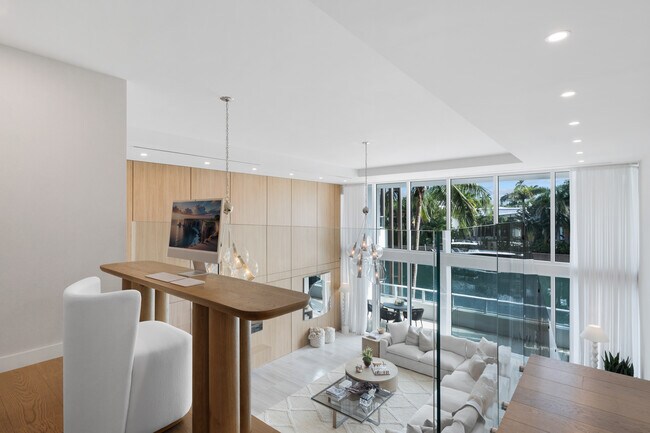 Photo - 4701 Meridian Ave Unit # 222