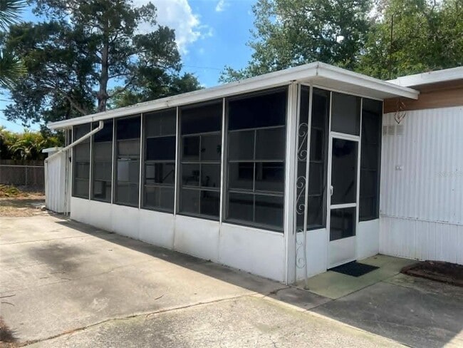 Building Photo - 7801 34th Ave N