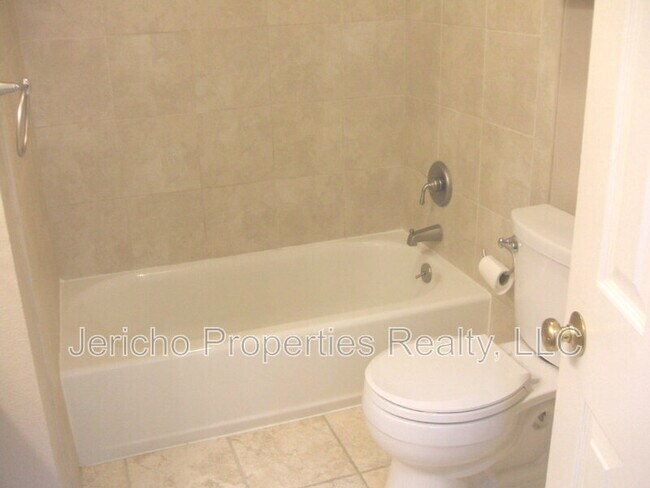 Photo - 1819 S Union Blvd