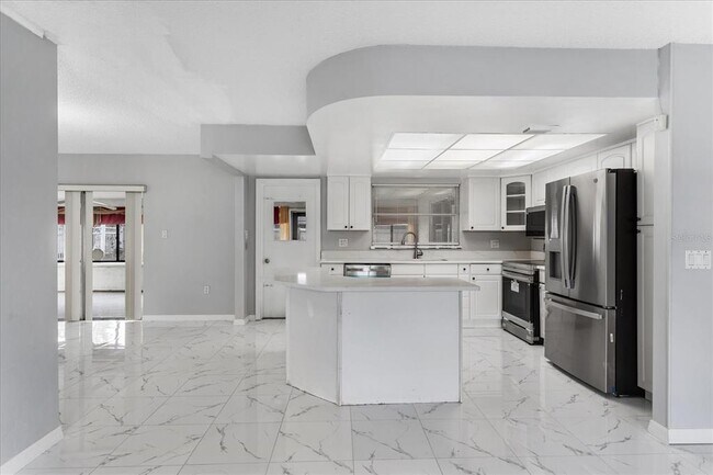 Photo - 8609 Sunny Hollow Ln