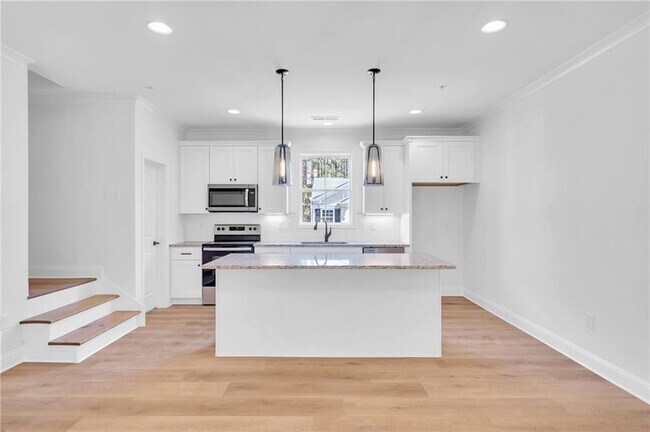 Photo - 203 Riverstone Commons Cir