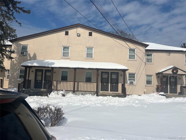 Building Photo - 134 Sgt Ingram Ct Unit 5