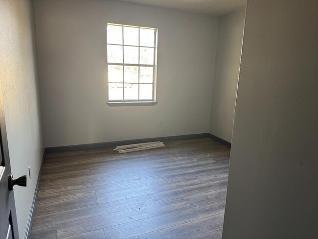 Photo - 2613 12th Ave N