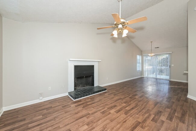 Photo - 2314 Hampton Dr