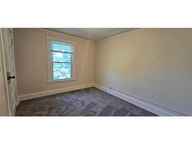 Photo - 621 N Morgan Ave