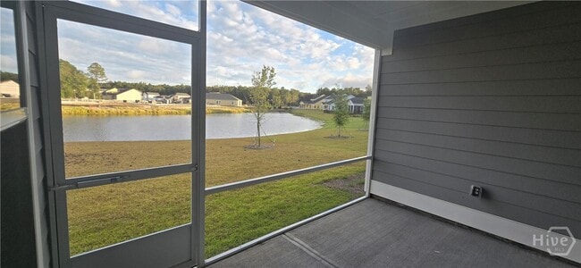 Photo - 107 Weyview Gdns