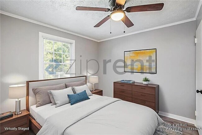 Photo - 1789 Cahoon St SW