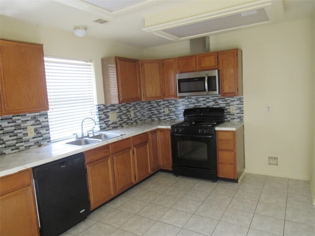 Photo - 5418 Imperial Grove Dr