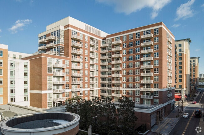 Photo - Fleet Street Residences