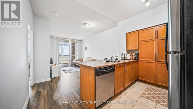 Photo - 388 Prince of Wales Dr Unité 1609