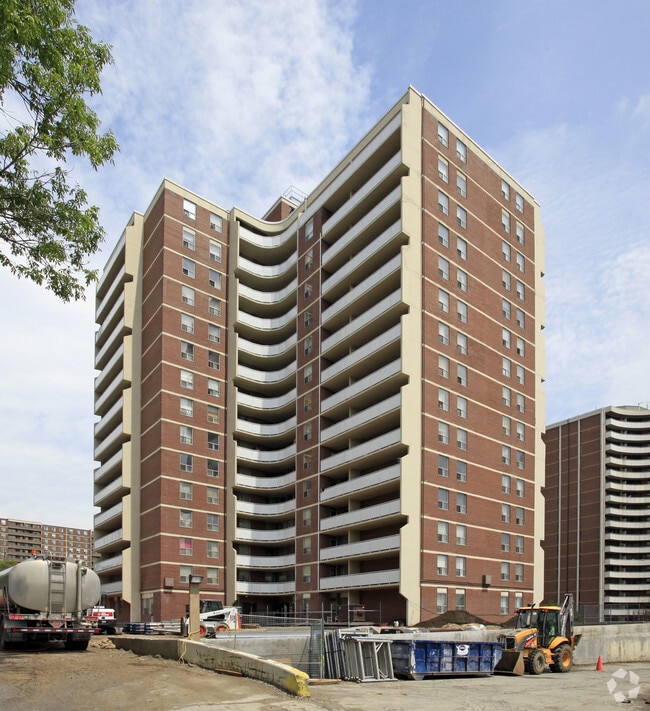 Primary Photo - Richview Terrace
